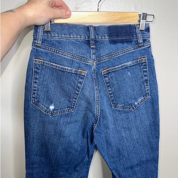 Abercrombie & Fitch Curve Love Ultra High Rise Ripped Ankle Straight 25 - Picture 6 of 7